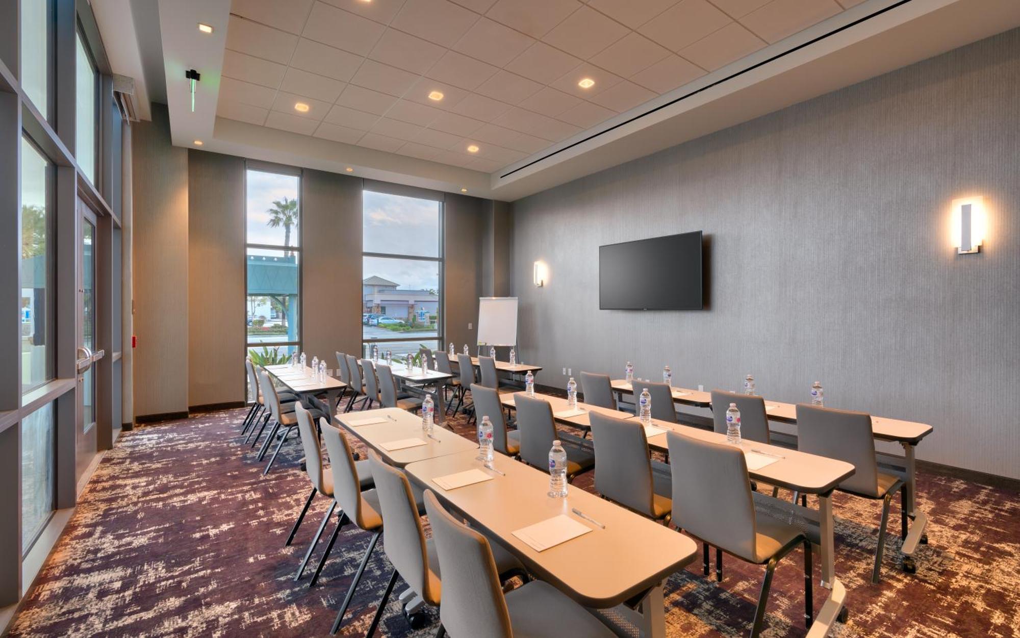 Hampton Inn & Suites Anaheim Resort Convention Center Екстериор снимка