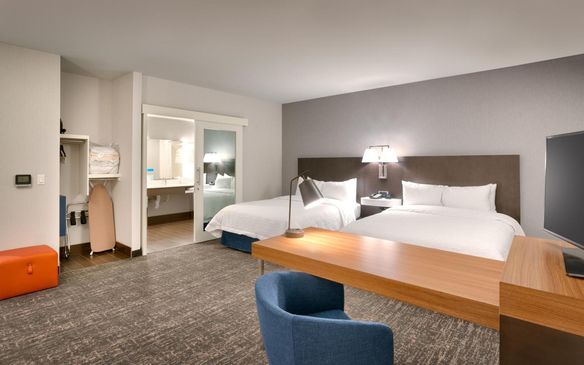 Hampton Inn & Suites Anaheim Resort Convention Center Екстериор снимка